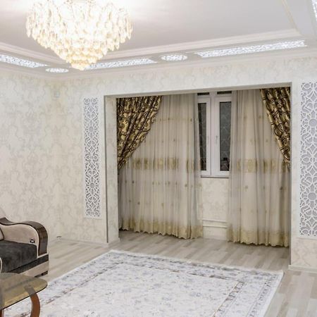 Metro Aybek Center Of Tashkent Comfort 1 Bedroom And Hall מראה חיצוני תמונה
